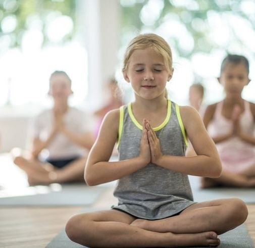 KIDS YOGA SESSION